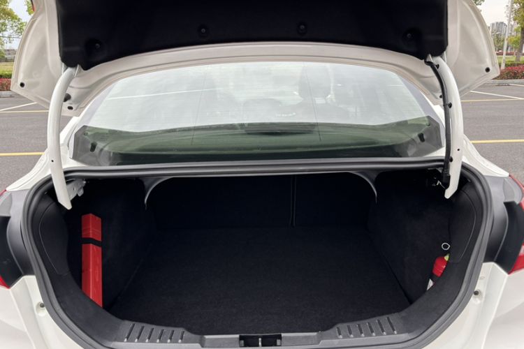 Used Ford Focus 2015 Sedan 1.6L Automatic Trend Model Trunk