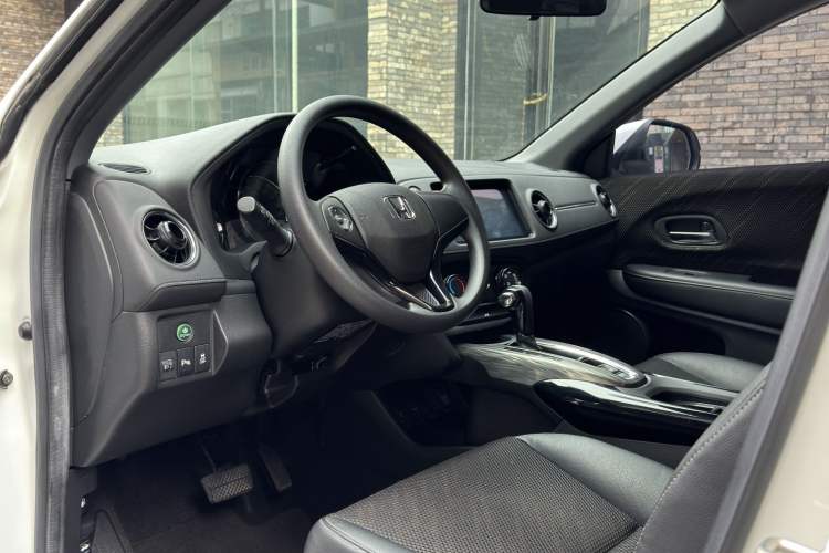 Used Honda XR-V 2017 1.5L LXi CVT Classic Edition
