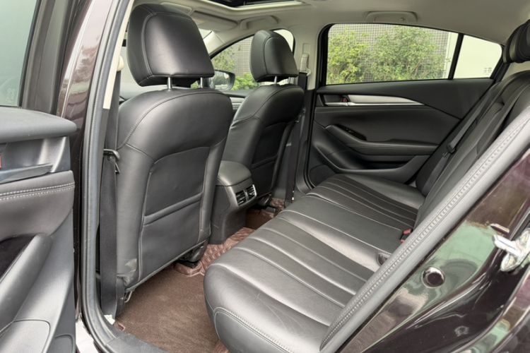 Used Mazda Atenza 2020 2.5L Skyline Sport Edition Interior 3