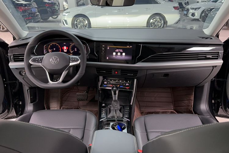 Used Volkswagen Passat 2026 Model, Outstanding 330TSI Elite Edition
