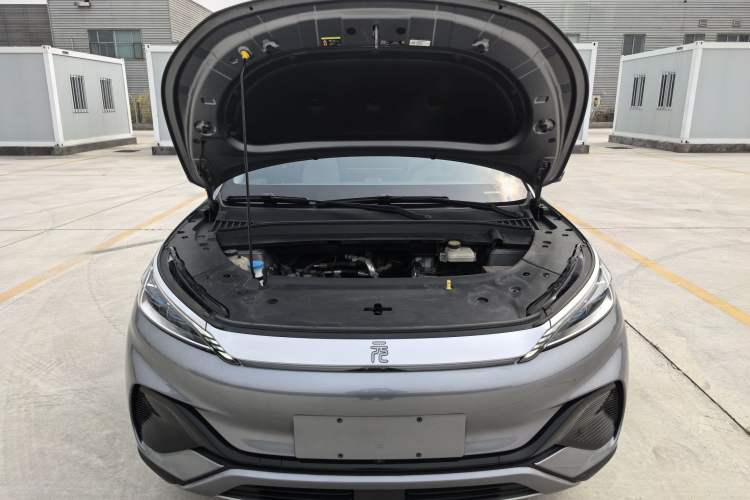 Used BYD Yuan PLUS 2022 430 km Luxury Version Exterior 8