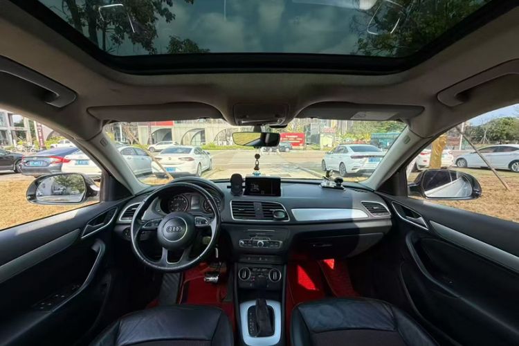 Used Audi Q3 2016 30 TFSI Fashion Model
