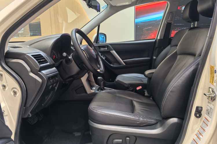 Used Subaru Forester 2013 2.5i Automatic Luxury Edition