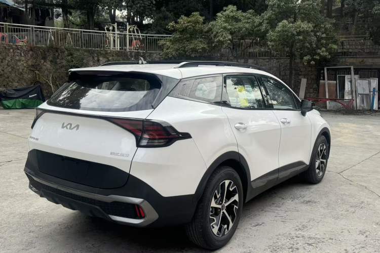 Used Kia Sportage (Chinese Domestic Model) 2025 1.5T Two-Wheel Drive Prestige Edition