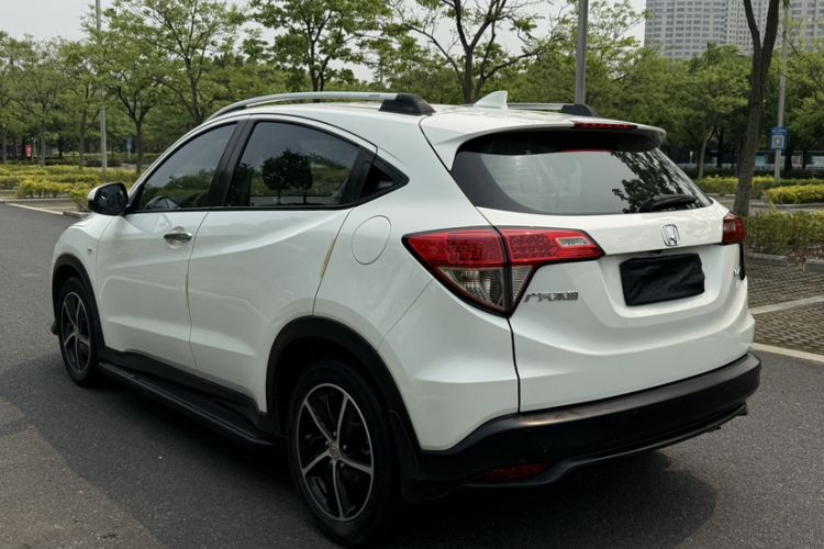 Used Honda Vezel 2020 1.5L CVT Pioneer Edition Exterior 2