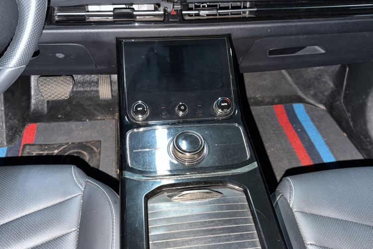 Used NETA U 2021 Pro 500 Global Edition Gear Lever