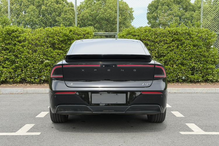 Used XPeng P7+ 2024 Long-Range Max Exterior 2