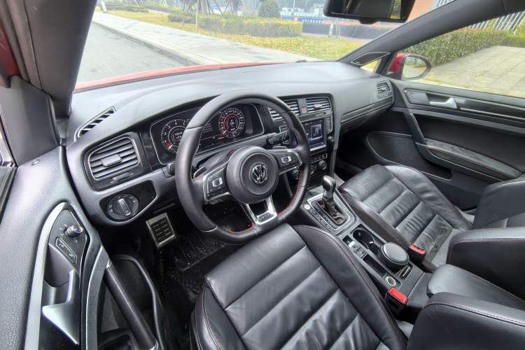 Used Volkswagen Golf GTI 2016 2.0 TSI GTI