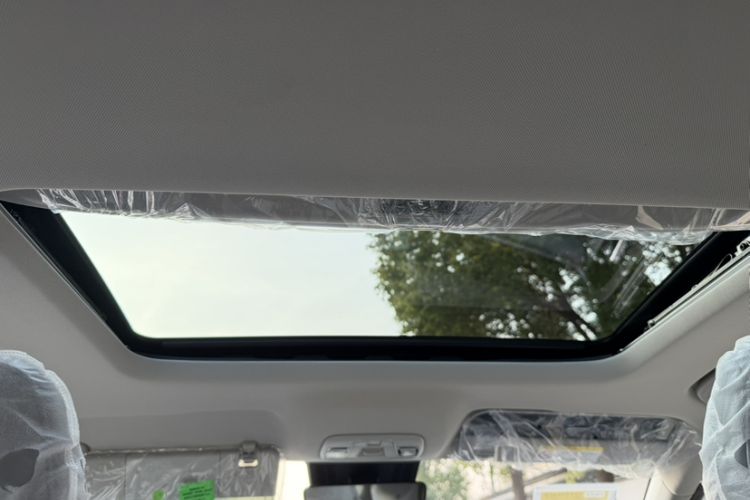 Used Geely Auto Coolray 2025 Bin Yue L 1.5T DCT Starlight Edition
