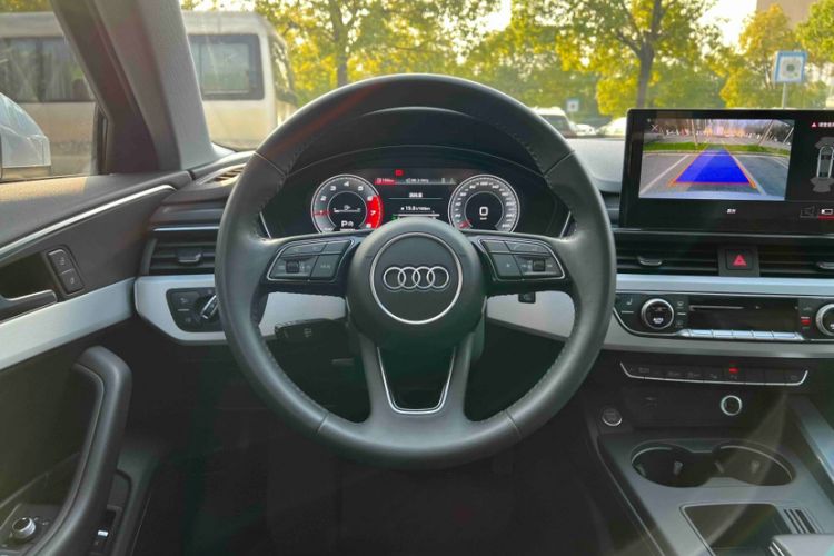 Used Audi A4L 2020 40 TFSI Luxury Dynamic Model Interior 5