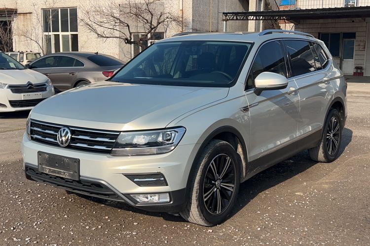 Used Volkswagen Tiguan L 2019 Updated Version 330TSI Automatic Two-Wheel Drive Panoramic Comfort Edition China VI Standard