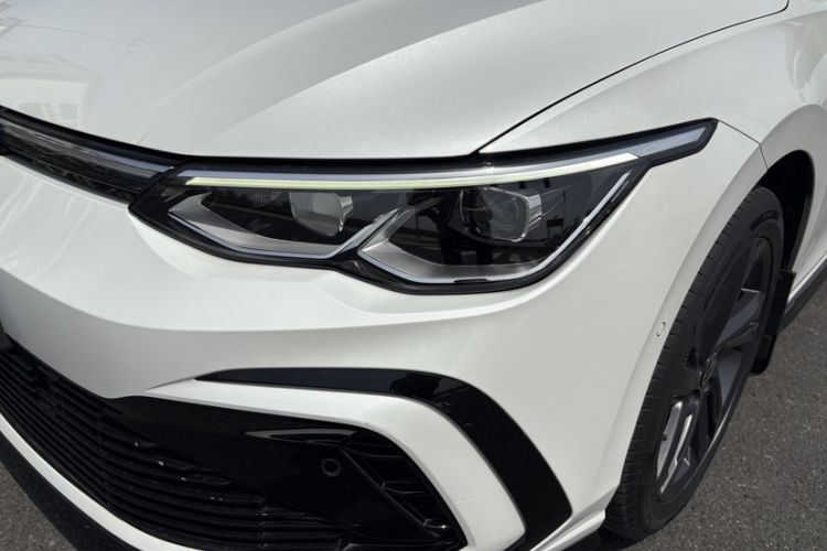 Used Volkswagen Golf 2024 280TSI DSG R-Line 50th Anniversary Edition
