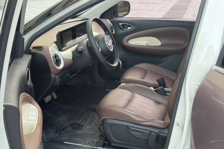 Used Wuling Bingo 2023 333 km Enjoyment Version
