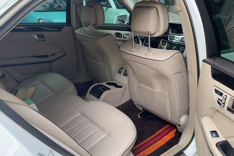 Used Mercedes-Benz E-Class 2015 Restyled E 260 L Sport Edition Interior 4