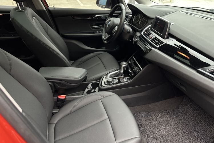 Used BMW 2 Series Active Tourer 2019 218i Leading Model Interior 5