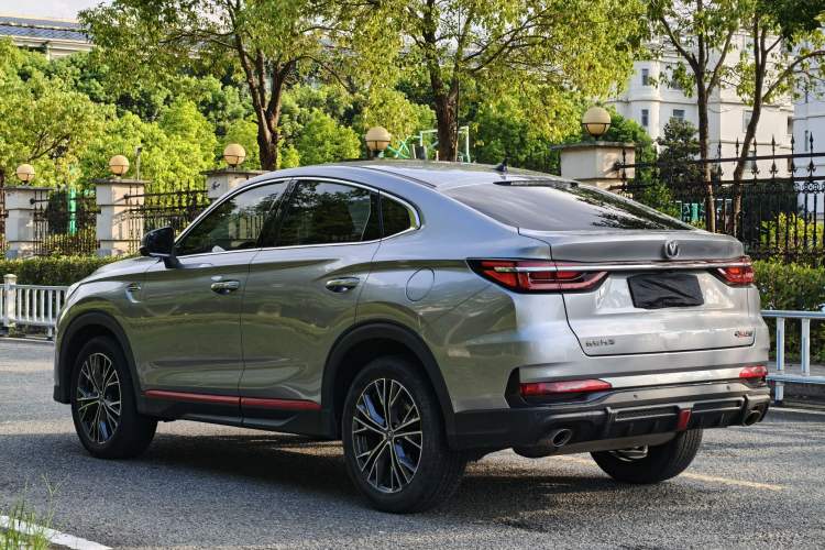 Used CHANGAN CS85 COUPE 2023 1.5T DCT Luxury Version Exterior 3