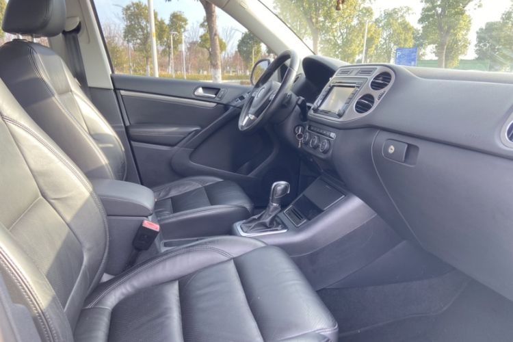 Used Volkswagen Tiguan L 2013 1.8TSI Automatic Two-Wheel Drive Luxury Model