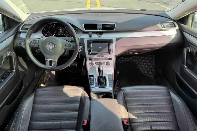 Used Volkswagen FAW-Volkswagen CC 2016 1.8TSI Luxury Model
