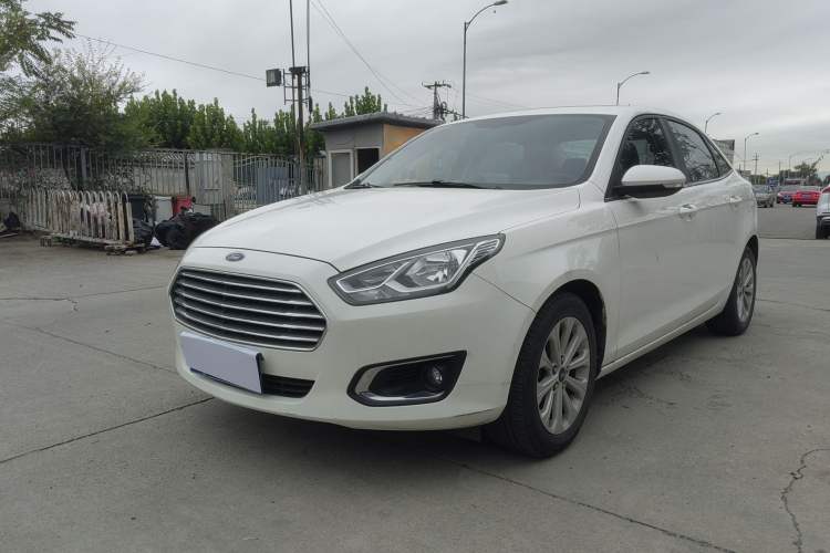 Used Ford Escort 2015 1.5L Automatic Comfort Edition