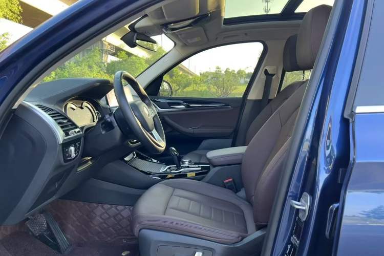 Used BMW X3 2018 xDrive25i Luxury Package China VI Emission Standard
