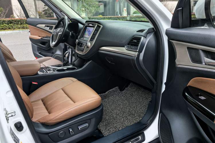 Used CHANGAN CS95 2017 2.0T Two-Wheel Drive Zhituo Edition