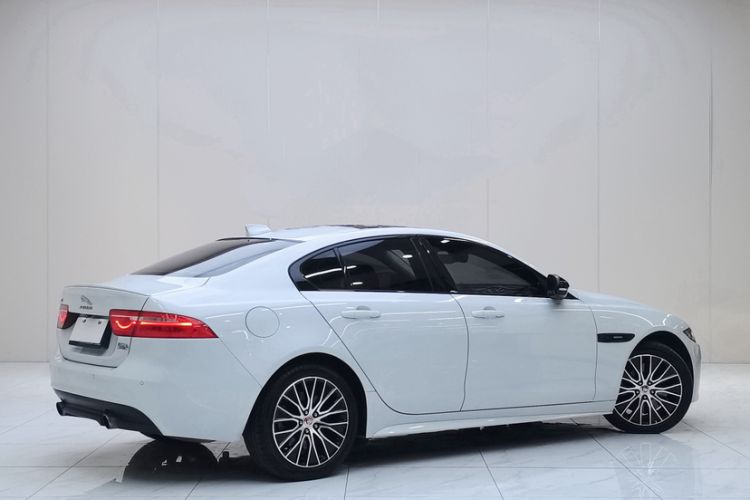 Used Jaguar XE 2018 2.0T 300 PS All-Wheel-Drive R-Sport Sport Edition