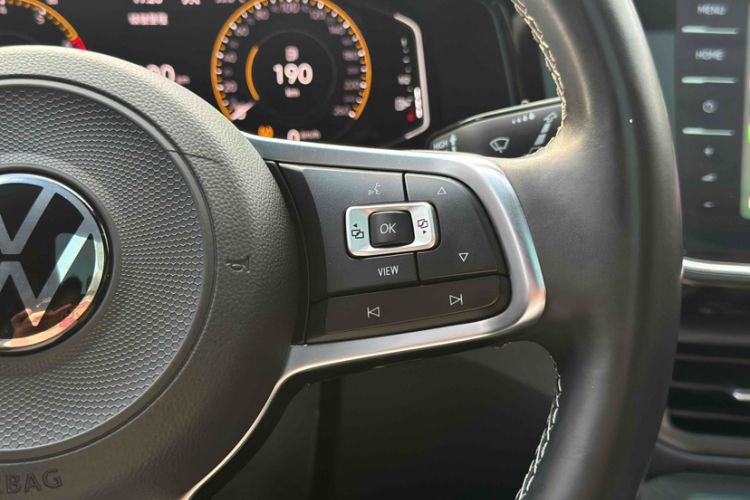 Used Volkswagen Tayron 2020 380TSI All-Wheel Drive R-Line Connected Version
