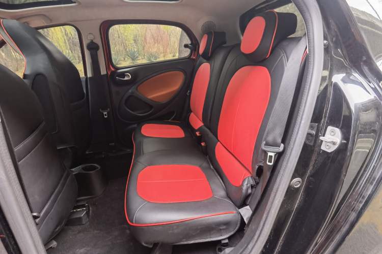 Used smart forfour 2016 1.0L 52 kW Passion Edition