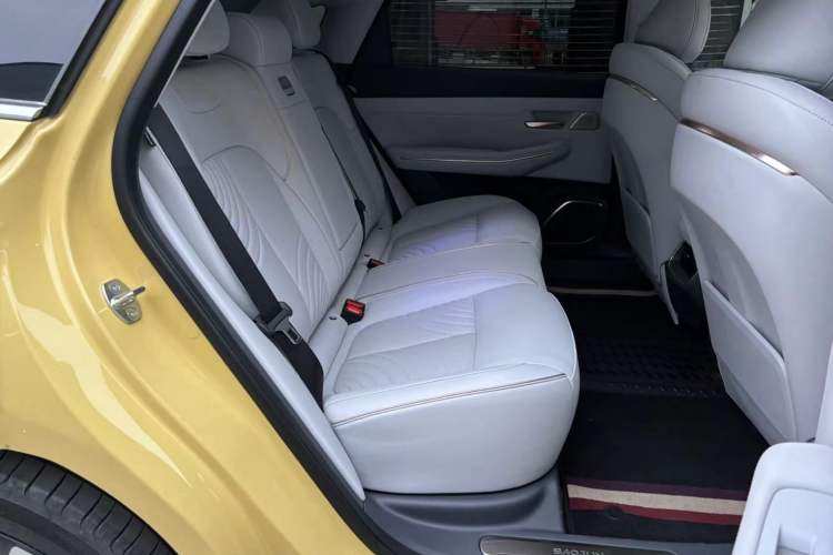 Used Baojun Enjoy 2025 Plug-in Hybrid 140km Luxury Edition