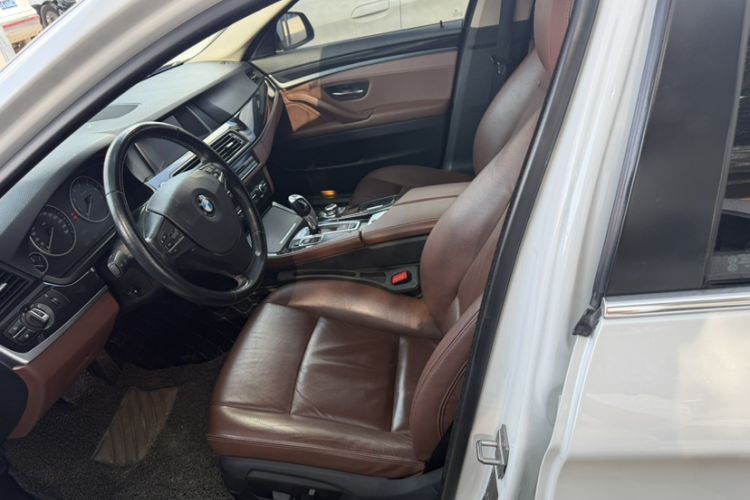 Used BMW 5 Series 2014 520Li Elegant Model