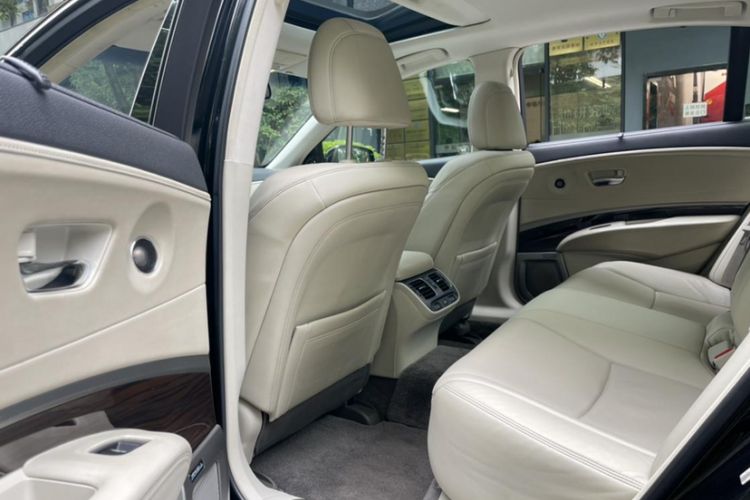 Used Acura RLX 2013 3.5L PAWS Edition