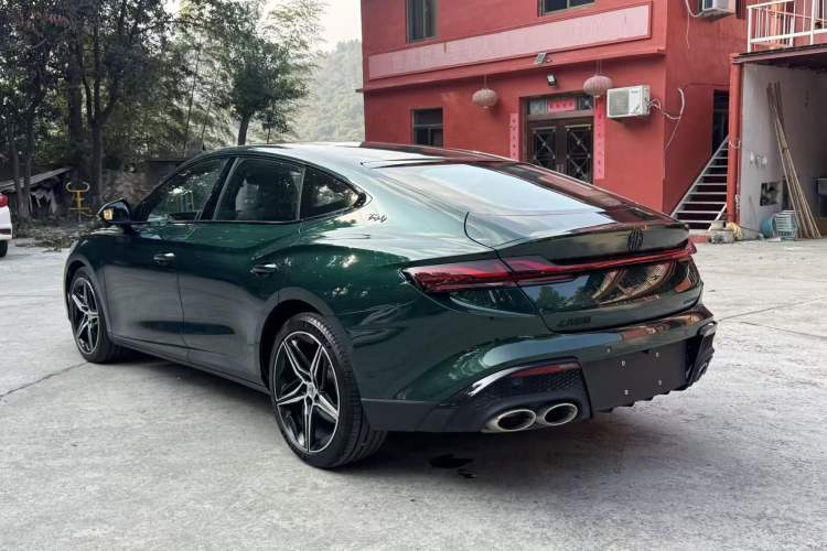 Used MG 7 2025 2.0T Trophy+ Super Intelligent Driving Edition
