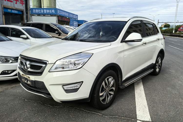 Used BAIC Senova X65 2015 2.0T Automatic Elite Model