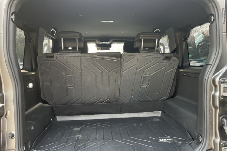 Used 212 T01 2024 2.0T Mechanic
