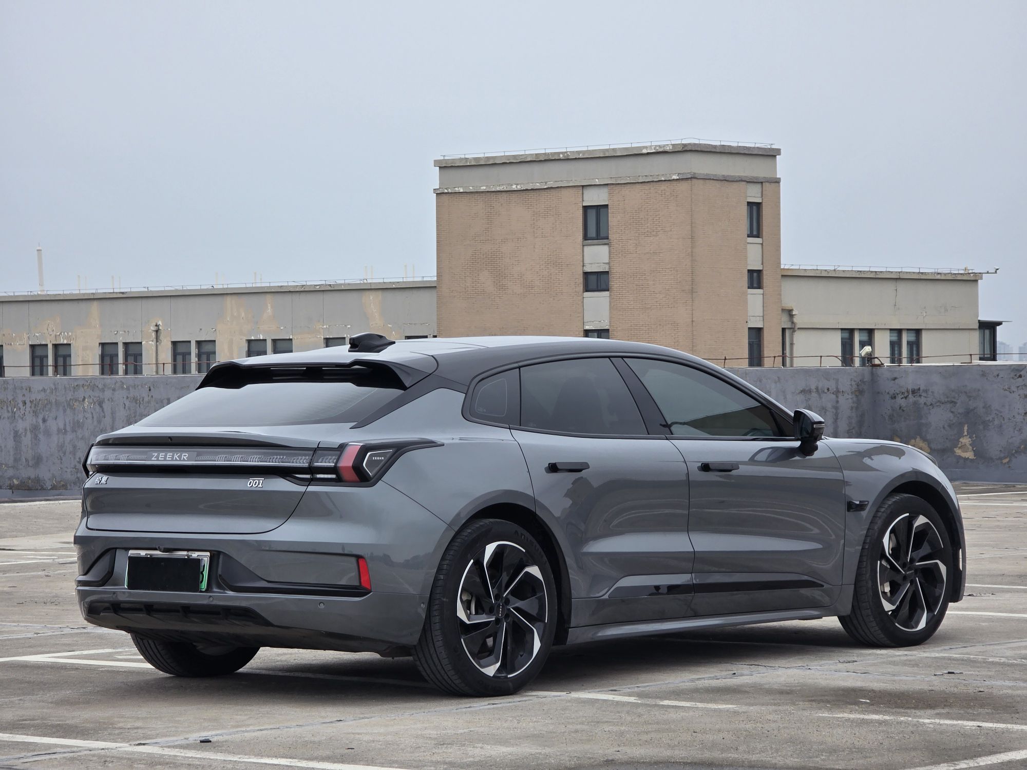 Zeekr 001 2023 WE Edition 86 kWh — снимка 17
