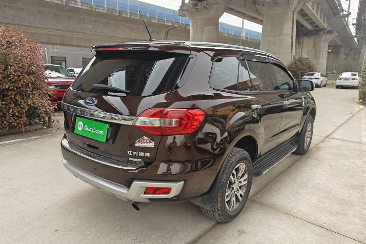 Used Ford Everest 2017 2.0T Gasoline Automatic 4x4 Luxury Edition 7 Seats
