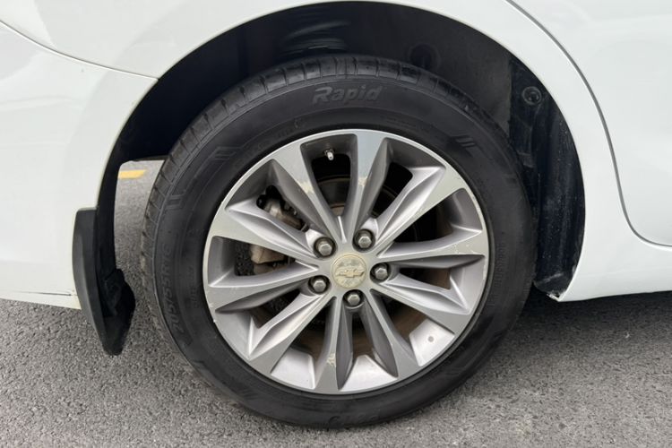 Used Chevrolet Monza 2020 320 Automatic Enjoyment Edition Exterior 4