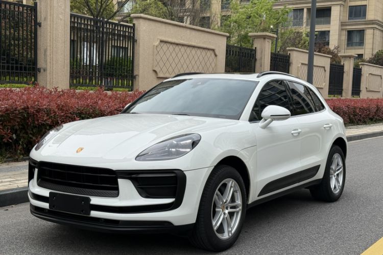 Used Porsche Macan 2024 Macan 2.0T