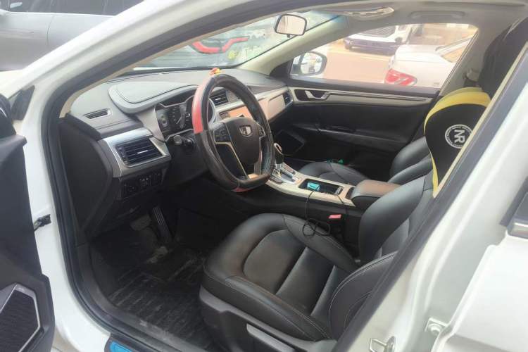 Used Geely Auto Emgrand GL 2017 1.8L DCT Elite Model
