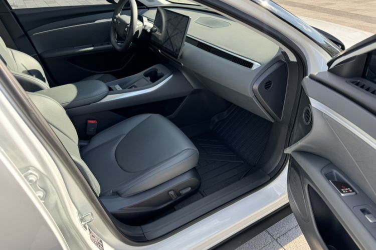 Used XPeng MONA M03 2024 620 with Ultra-Long Range
