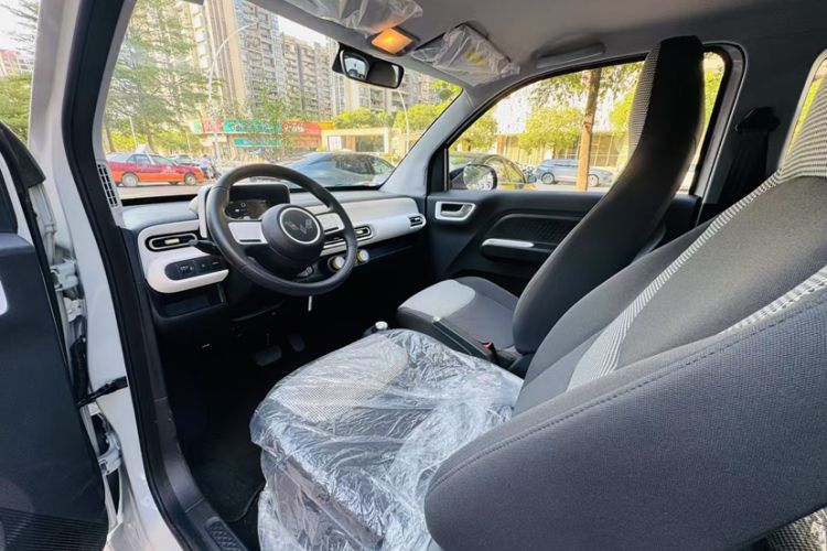 Used Wuling Hongguang MINIEV 2024 3rd Generation 215km Youth Edition