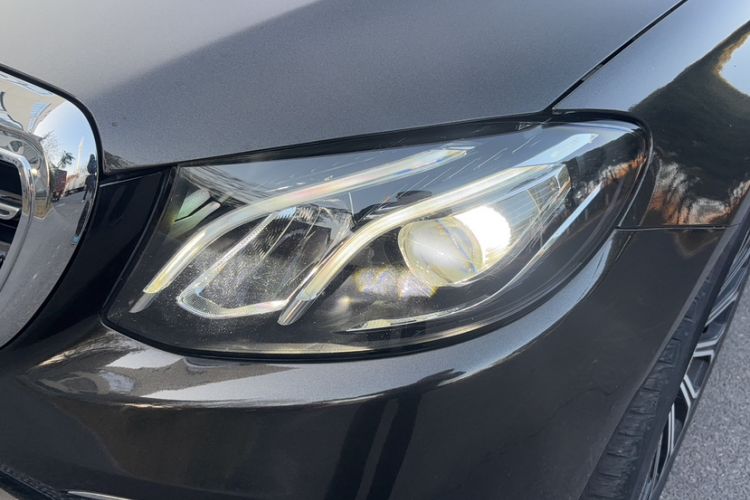 Used Mercedes-Benz E-Class 2018 Facelift E 200 L Sport 4MATIC