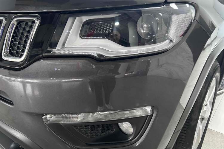 Used Jeep Compass 2017 200T Automatic Family Edition Left Front Headlight