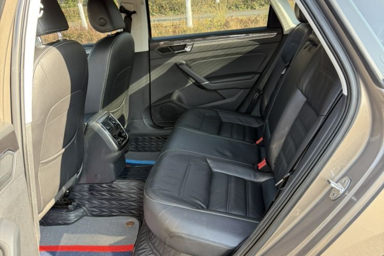 Used Volkswagen Passat 2017 330TSI DSG Prestige Edition
