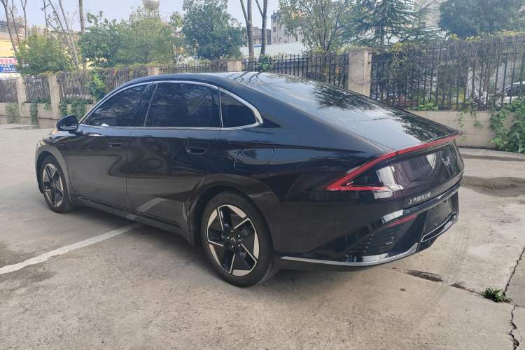 Used Wuling Xingguang 2023 150 Advanced Edition
