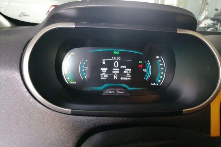 Used Chery Little Ant 2021 200 000-Yuan Ant Fan Edition Talent Version NMC Battery 408 km续航