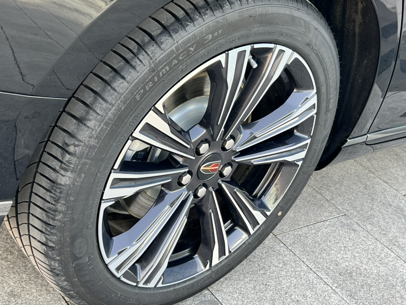 Hongqi H9 2024 2.0T Qichang Private Enjoyment Luxury Edition — снимка 9