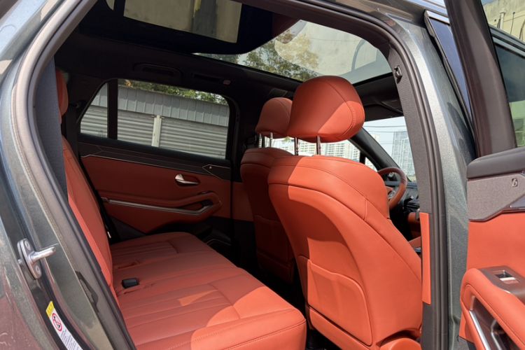 Used BYD Tang L 2025 DM 175KM Drone Player Edition Interior 2