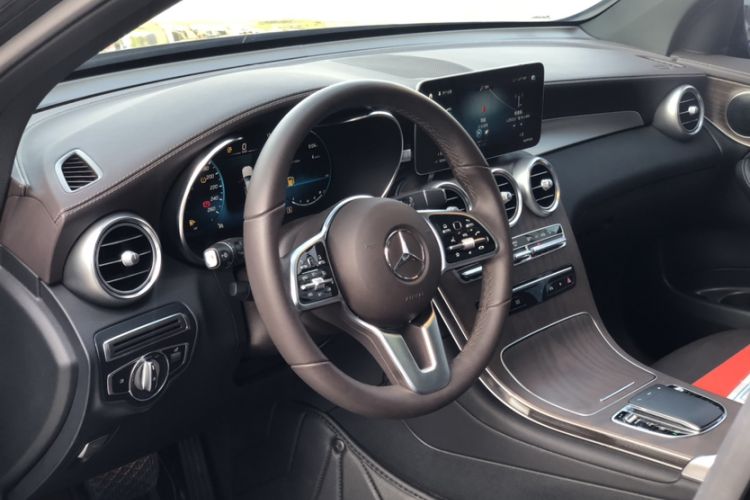 Used Mercedes-Benz GLC 2022 Second Facelift GLC 260 L 4MATIC Luxury Edition
