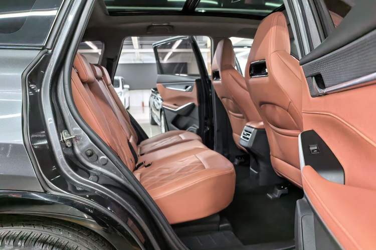 Used CHANGAN CS75 PLUS 2023 3rd Generation 1.5T Automatic Prestige Model